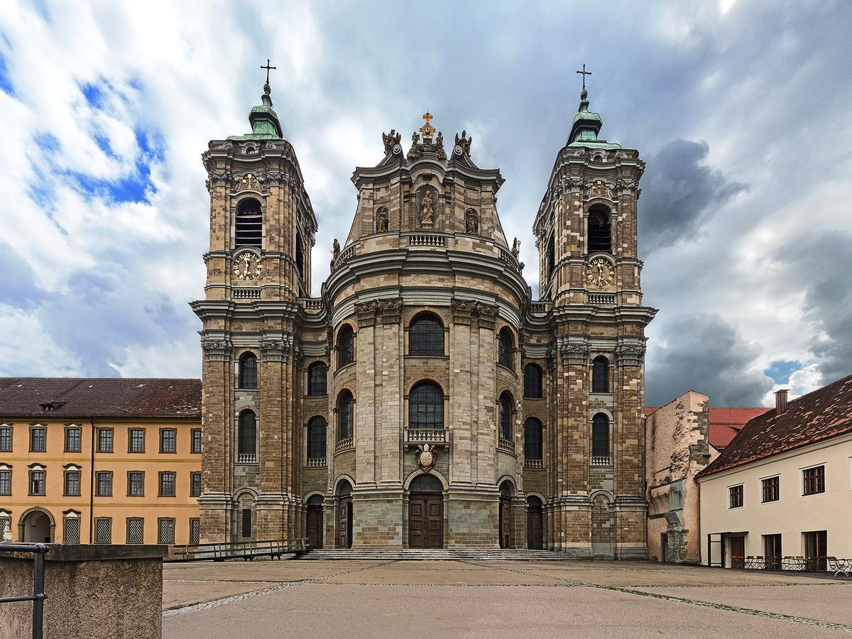 Akademie Der Dioezese Weingarten Weingarten  Esterno foto